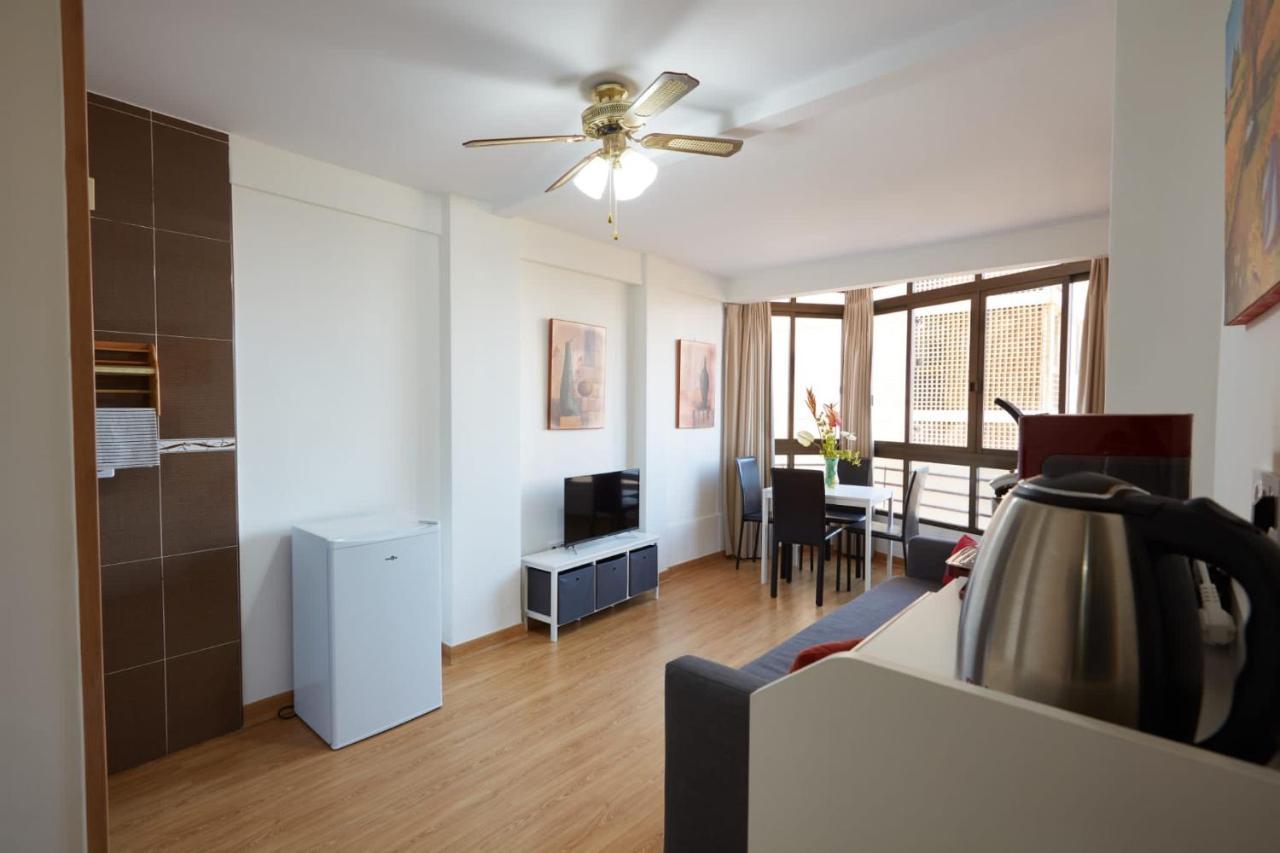 Anna Sun Holiday Apt Бенідорм Екстер'єр фото